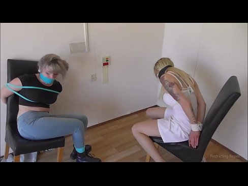 ❤️ Dépendante / attachée et bâillonnée / demoiselle en détresse ❌ Vidéo de sexe at fr.pornohammer.ru
